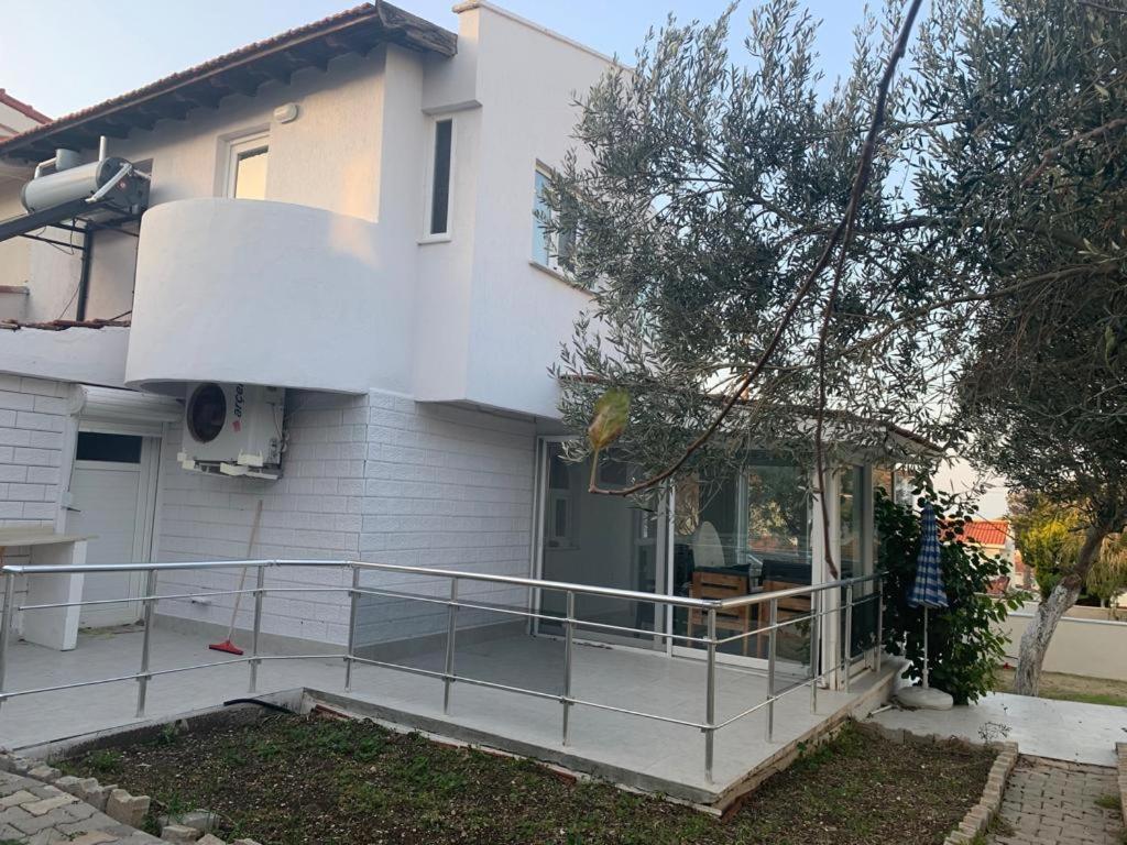 Cesme Burcu Sitesi Yaman Çeşme Exterior photo